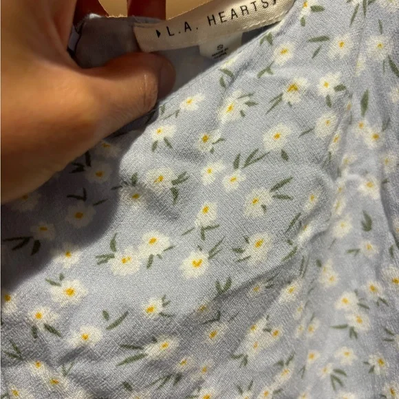 Pacing L.A. Hearts floral mini dress super cute! - Picture 7 of 8